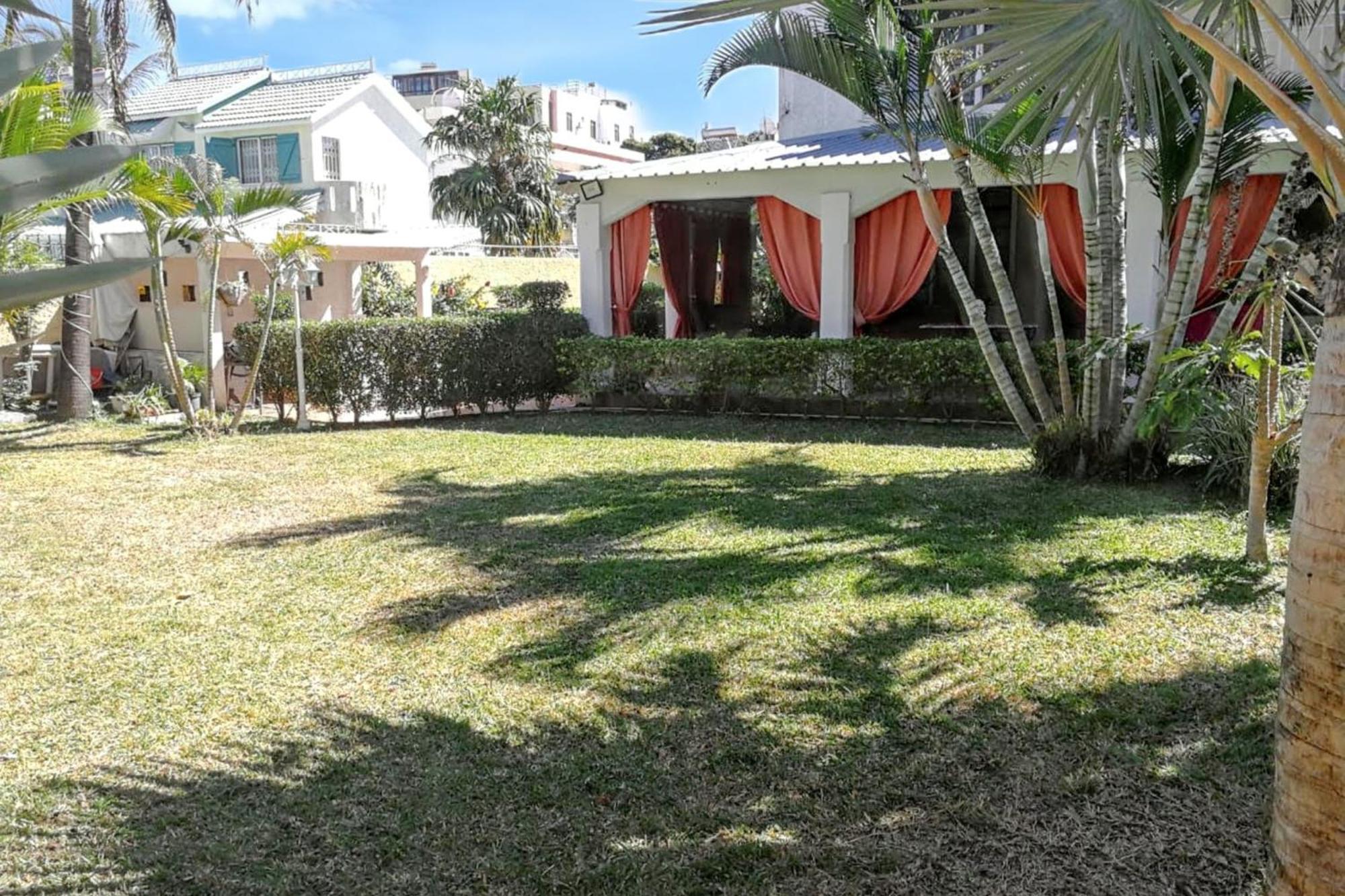 Charming Studio In Flic En Flac With Enclosed Garden 25M² Ngoại thất bức ảnh